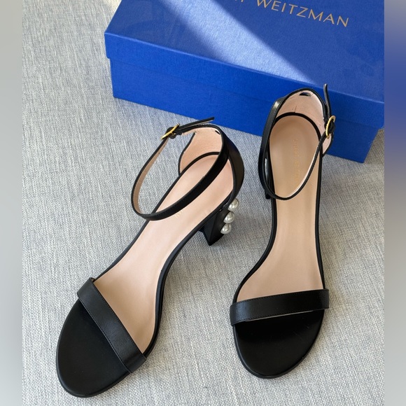 NEW STUART WEITZMAN NearlyNude Pearl Studded Leather...